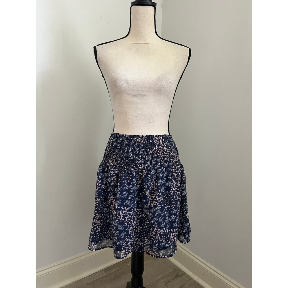 Navy Blue Ditsy Floral Smocked Mini Skirt Size Medium Ruffle Tiered Cottagecore - Picture 3 of 8